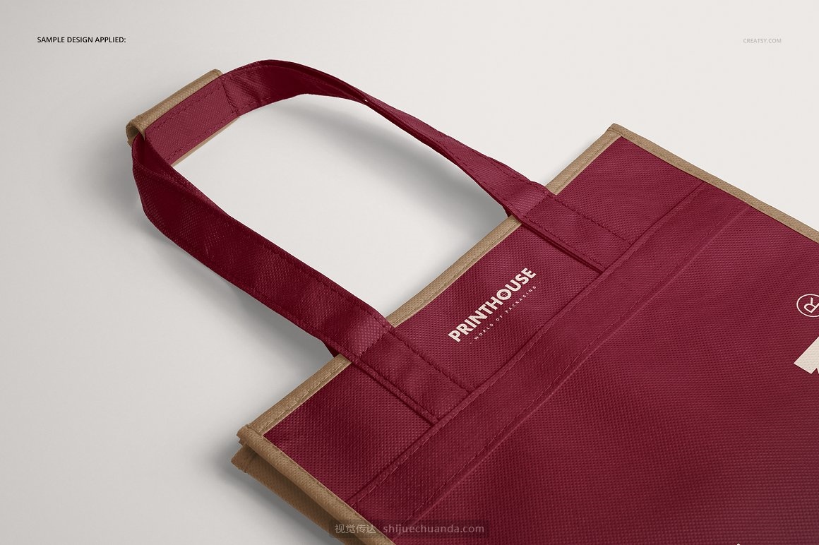无纺布手提袋葡萄酒袋包装设计样机PSD模板